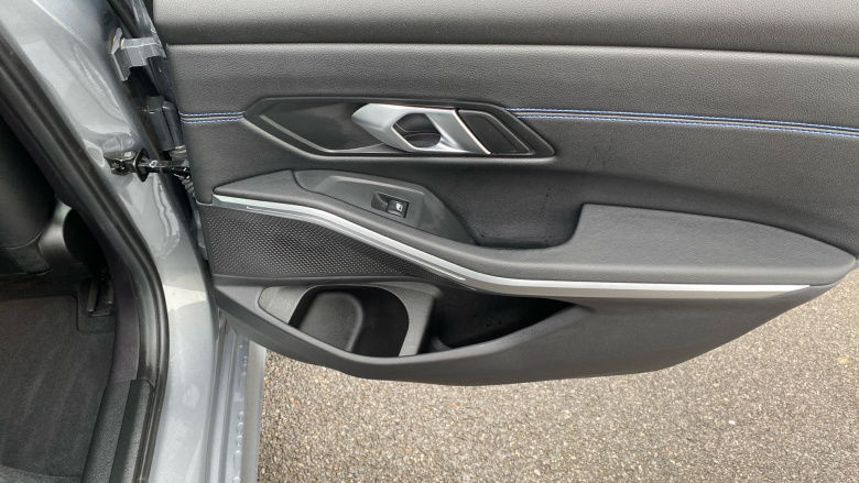 BMW 3 Series 320i M Sport 4dr Step Auto Petrol Saloon